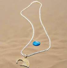Load image into Gallery viewer, Iced Out Ocean Wave pendant
