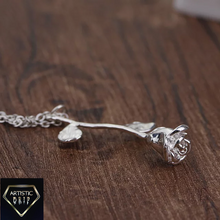 Load image into Gallery viewer, Rose Costume Necklace