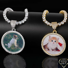 Load image into Gallery viewer, Round Custom Photo Pendant