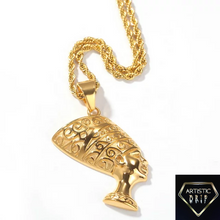 Load image into Gallery viewer, 18k Gold Queen Nefertiti necklace.
