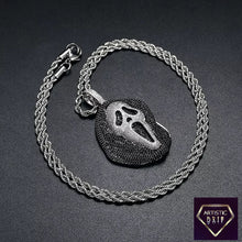 Load image into Gallery viewer, Hooded Screaming Ghostface Pendant
